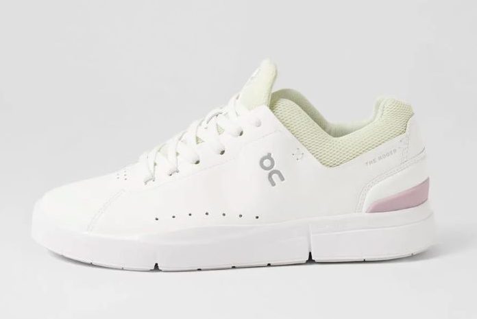 The Roger Advantage White Mauve Vegan Leather Sneakers